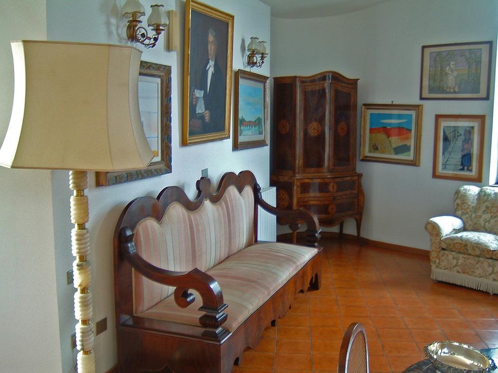 B&B Villa Napoli Battipaglia Exterior photo